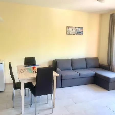 Cozy At Gradina Apartman Szozopol